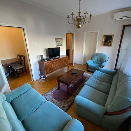 Stan Novi Sad 5G Wifi Apartment Luaran gambar